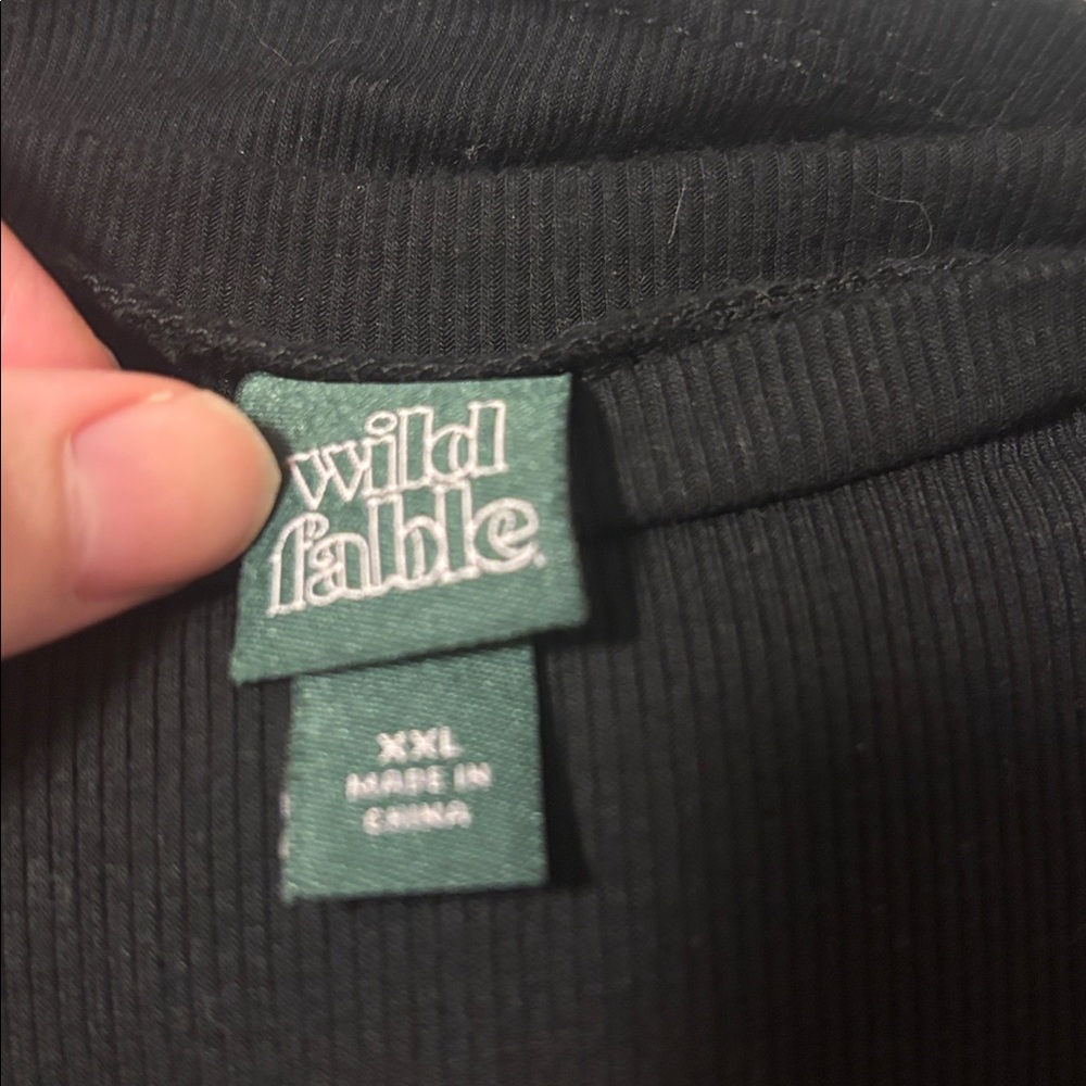 wild fable cropped heart long sleeve - Picture 3 of 4